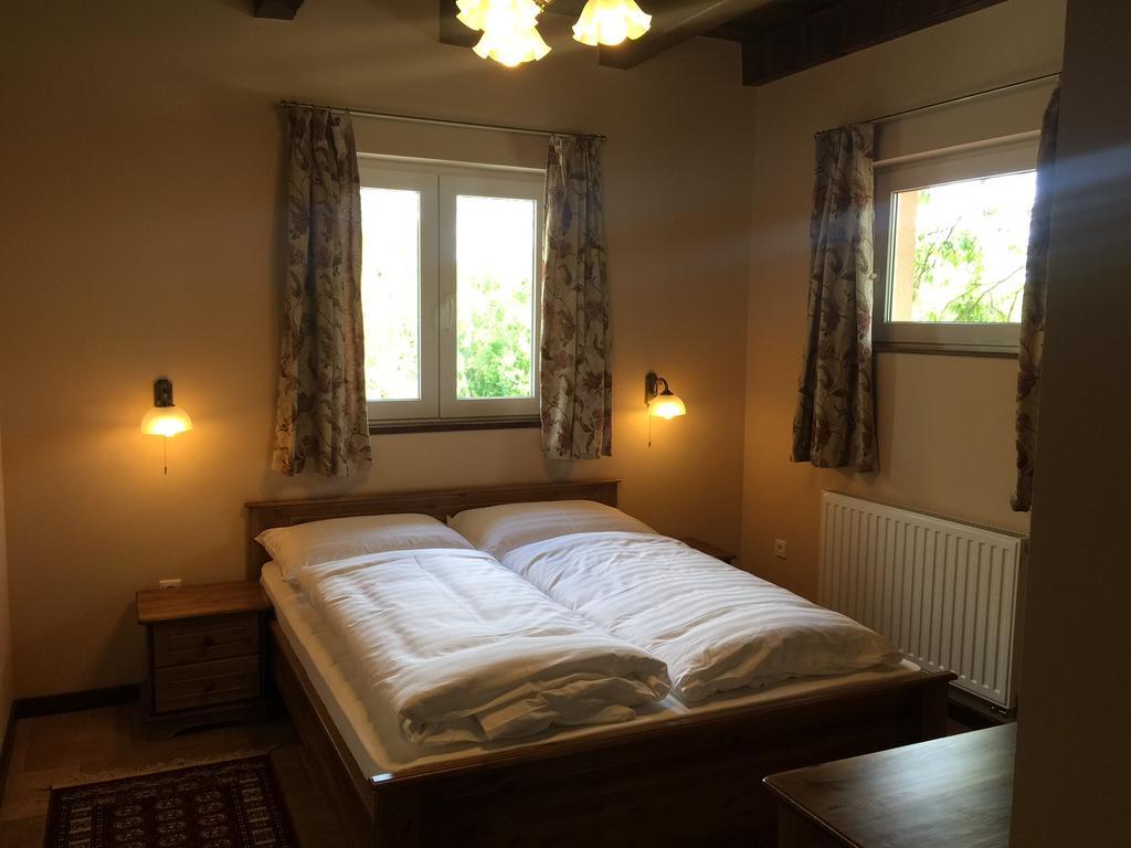 Bed and Breakfast Aurora Panzio à Bük Extérieur photo