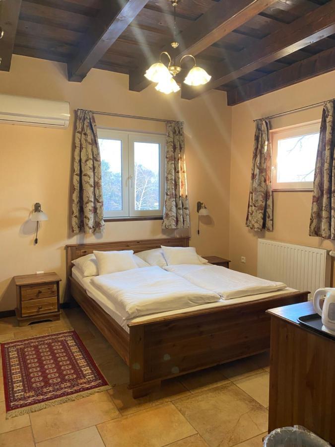 Bed and Breakfast Aurora Panzio à Bük Extérieur photo
